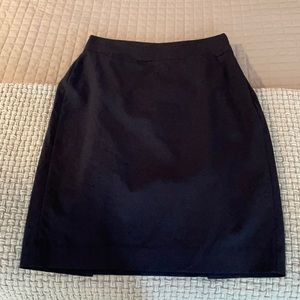 Banana republic navy skirt